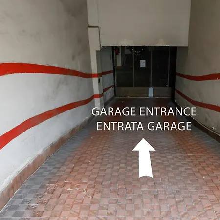 La Casa Di Pasolini, In Centro Con Posto Auto Lägenhet Trieste