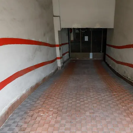 Apartment La Casa Di Pasolini, In Centro Con Posto Auto Trieste